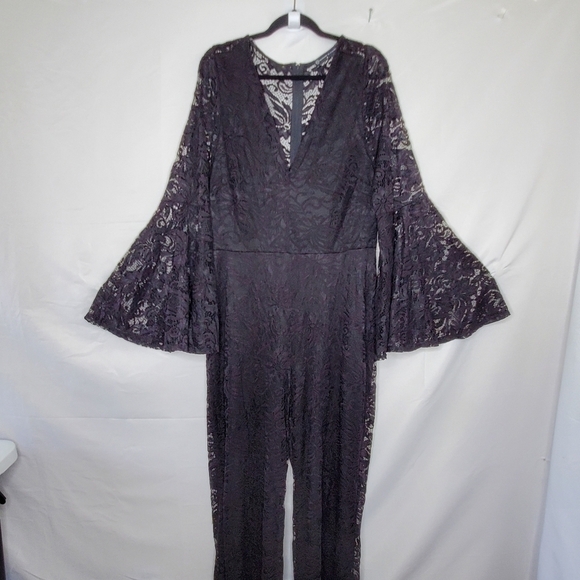 NWT Fashion to Figure Drama Sleeve Lace Jumpsuit 2X Straight Leg Stretch Goth - Picture 16 of 16